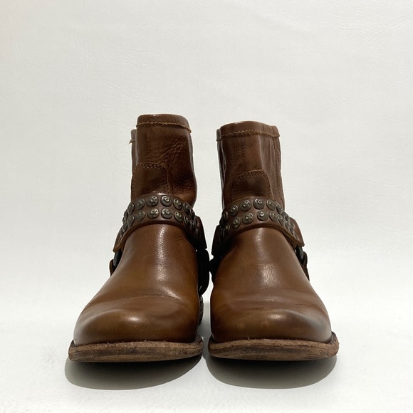 Frye Phillip Studded Harness Boot Cognac - Rounded Toe, size 6.5 - Picture 8 of 12
